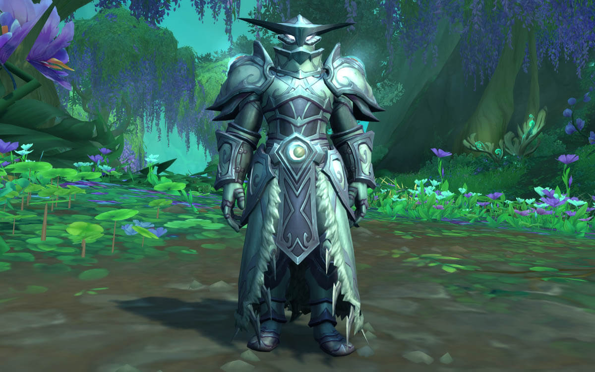 Moon Warden Transmog Set Front